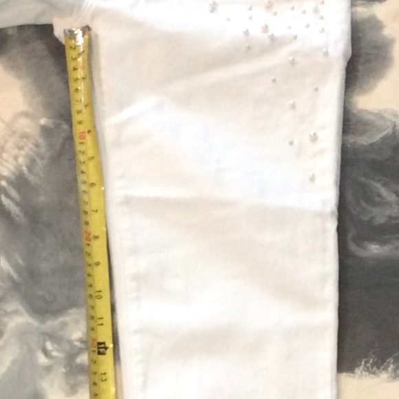 NWT Women’s White Denim with Pearls  Boyfriend Slim Straight-Leg Jeans - Picture 14 of 16